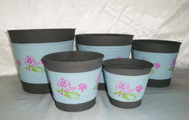 铁皮花盆 从日用杂品到全球园艺宠儿的制造与出口之路